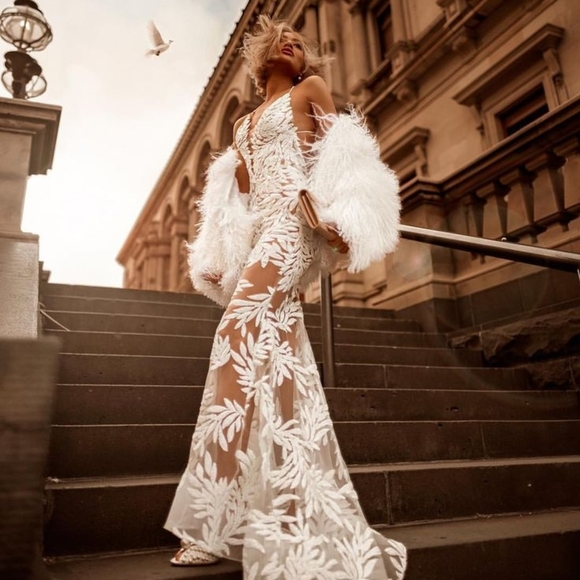 Nadine Merabi White Stella Gown Size S/4 - Picture 17 of 17